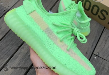 yeezy 350 v2 Green Size: 36-48