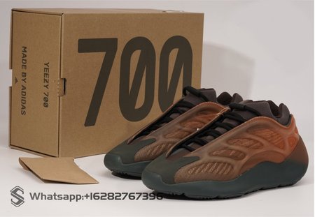 Adidas Yeezy 700 V3 "Copper Fade" size 36-48 Available