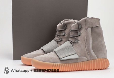 YEEZY Boost 750 Light Grey Glow SIZE: 40-50