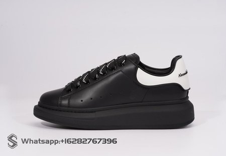 Alexander McQueen Oversized Black white SIZE: 35-45