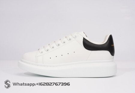 Alexander McQueen Oversized Worker Black SIZE: 35-45